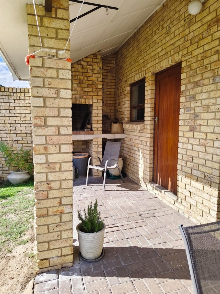 3 Bedroom Property for Sale in Aston Bay Eastern Cape